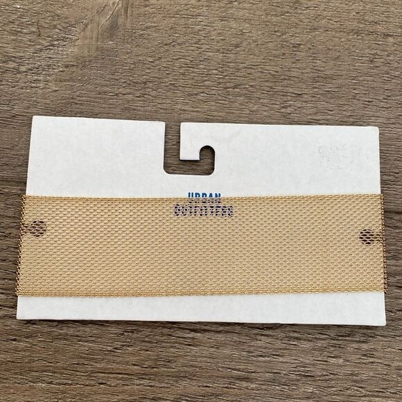 Urban Outfitters Mesh Chainmail Gold tone Thick Choker Necklace - Picture 1 of 3